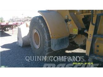 CAT 966M Колесни товарачи