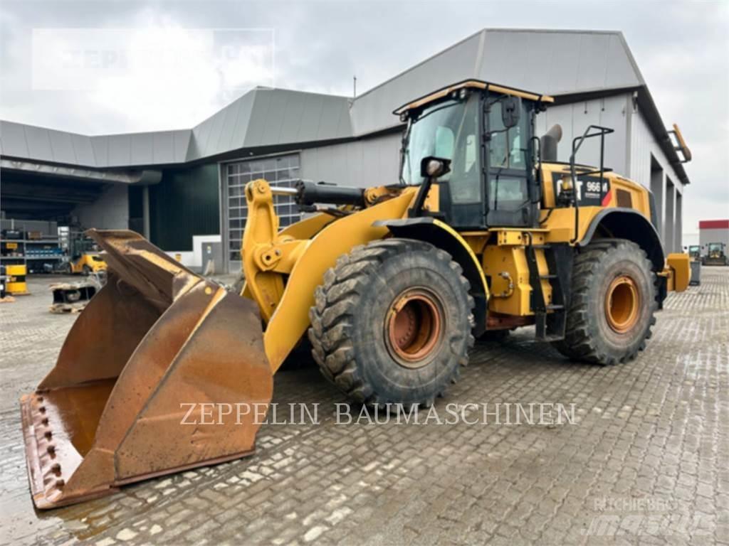 CAT 966M Колесни товарачи