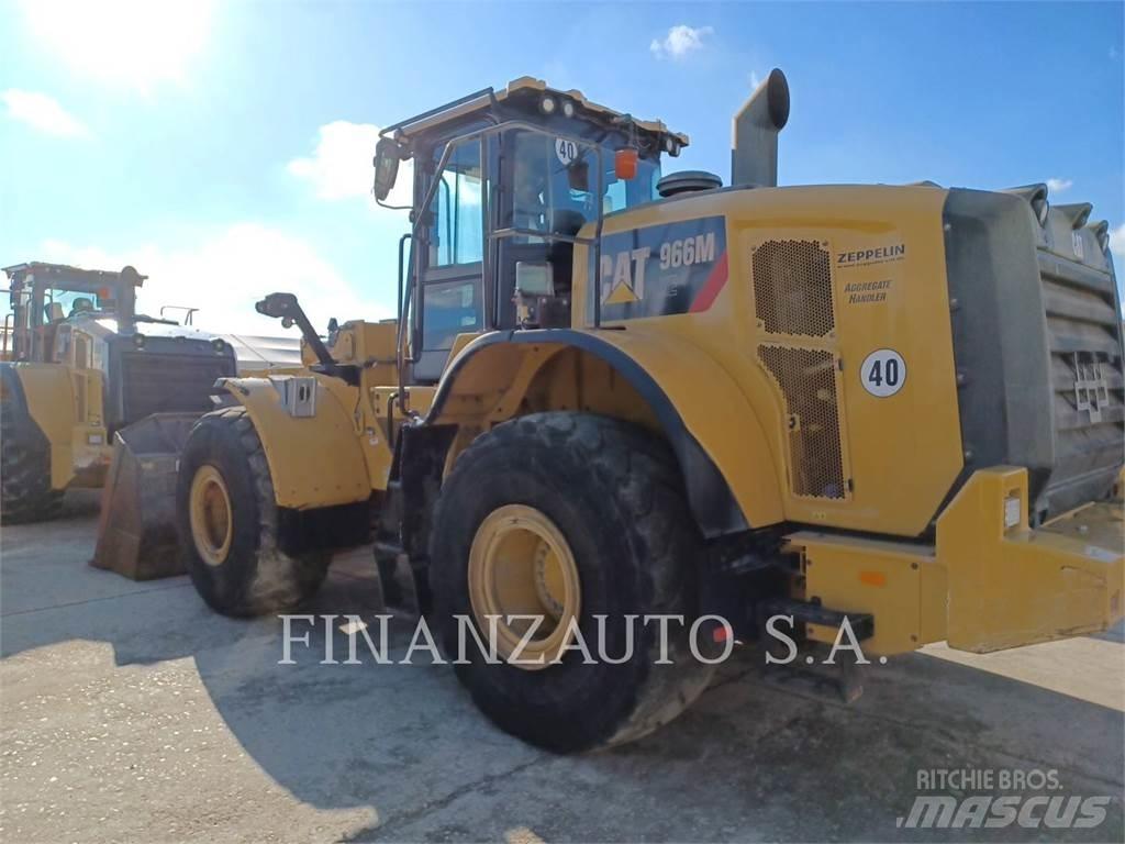 CAT 966M Колесни товарачи
