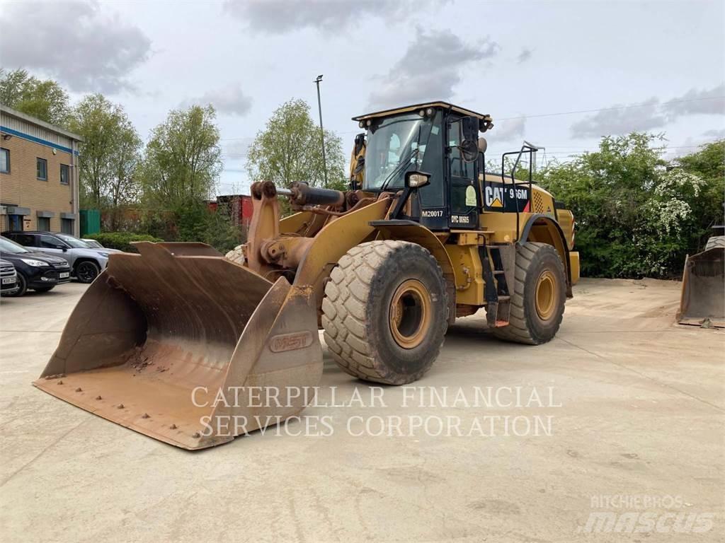 CAT 966M Колесни товарачи