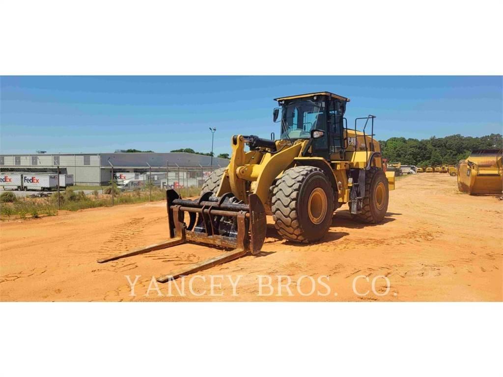 CAT 966M Колесни товарачи