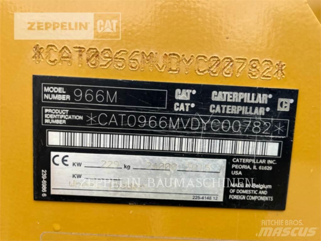 CAT 966M Колесни товарачи