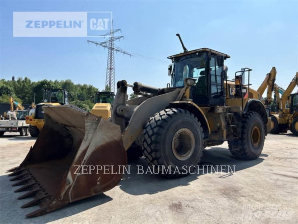 CAT 966M Колесни товарачи
