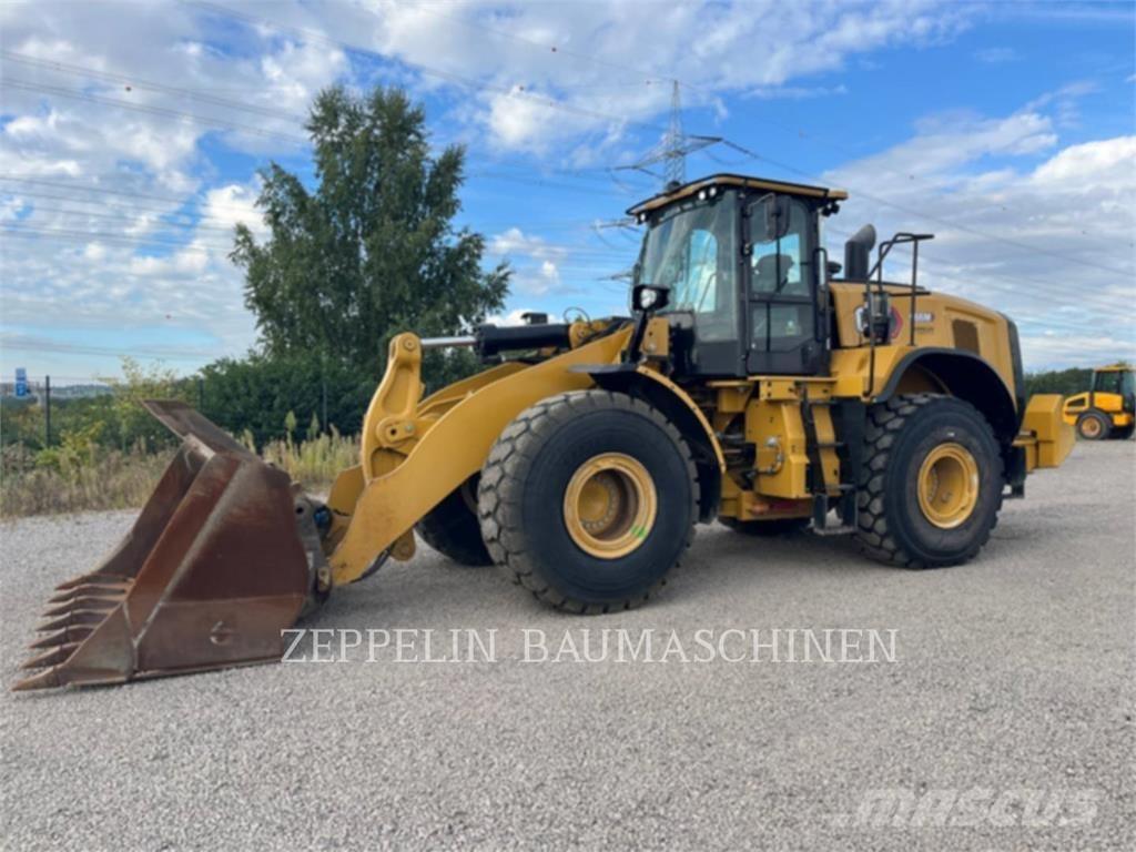 CAT 966M Колесни товарачи