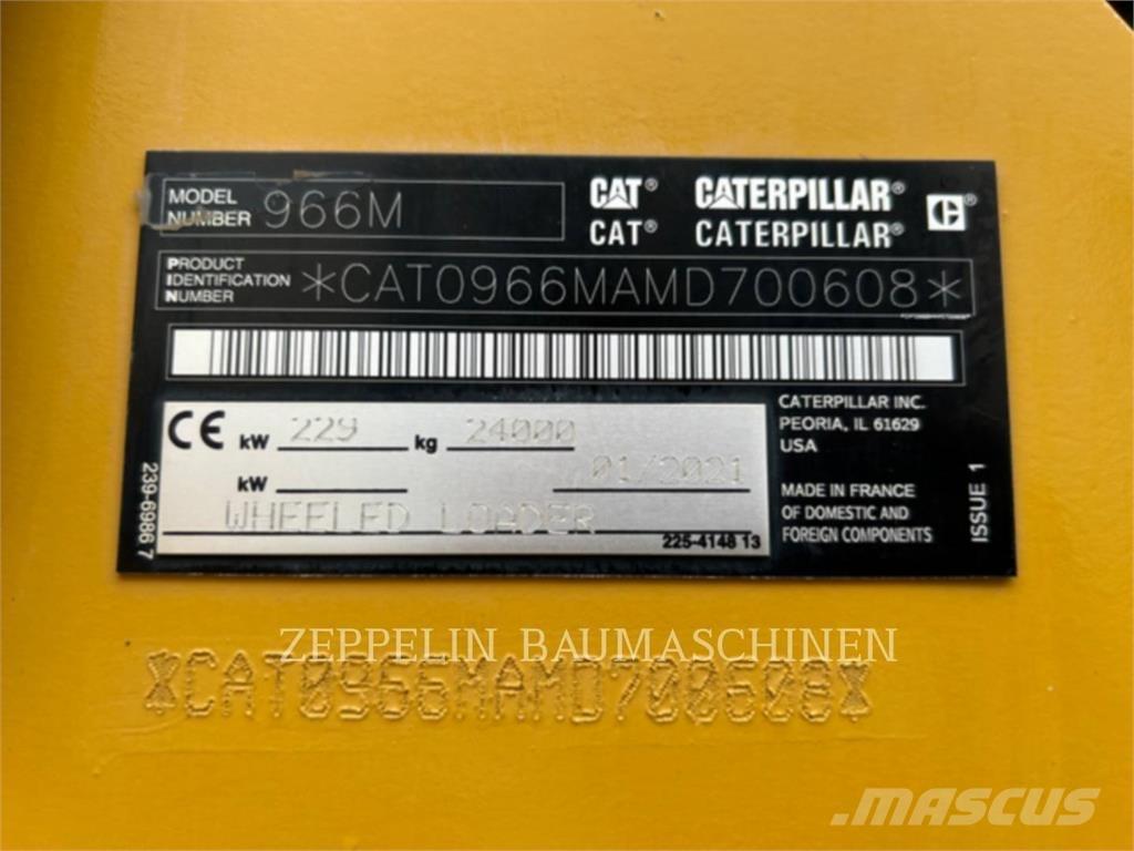 CAT 966M Колесни товарачи