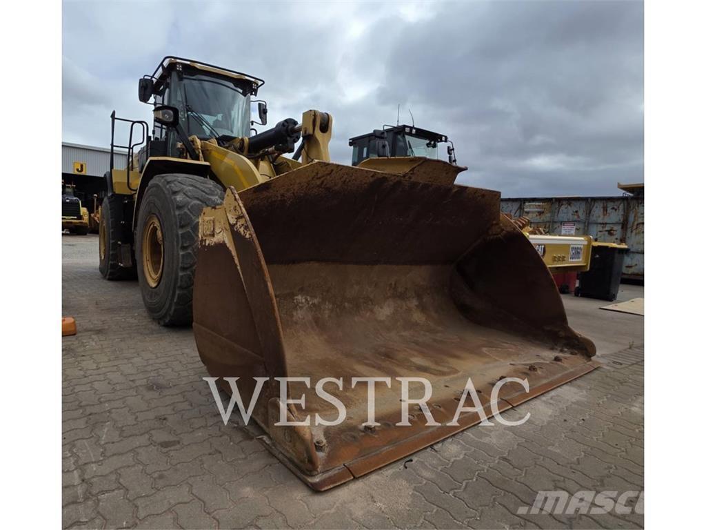 CAT 966M Колесни товарачи