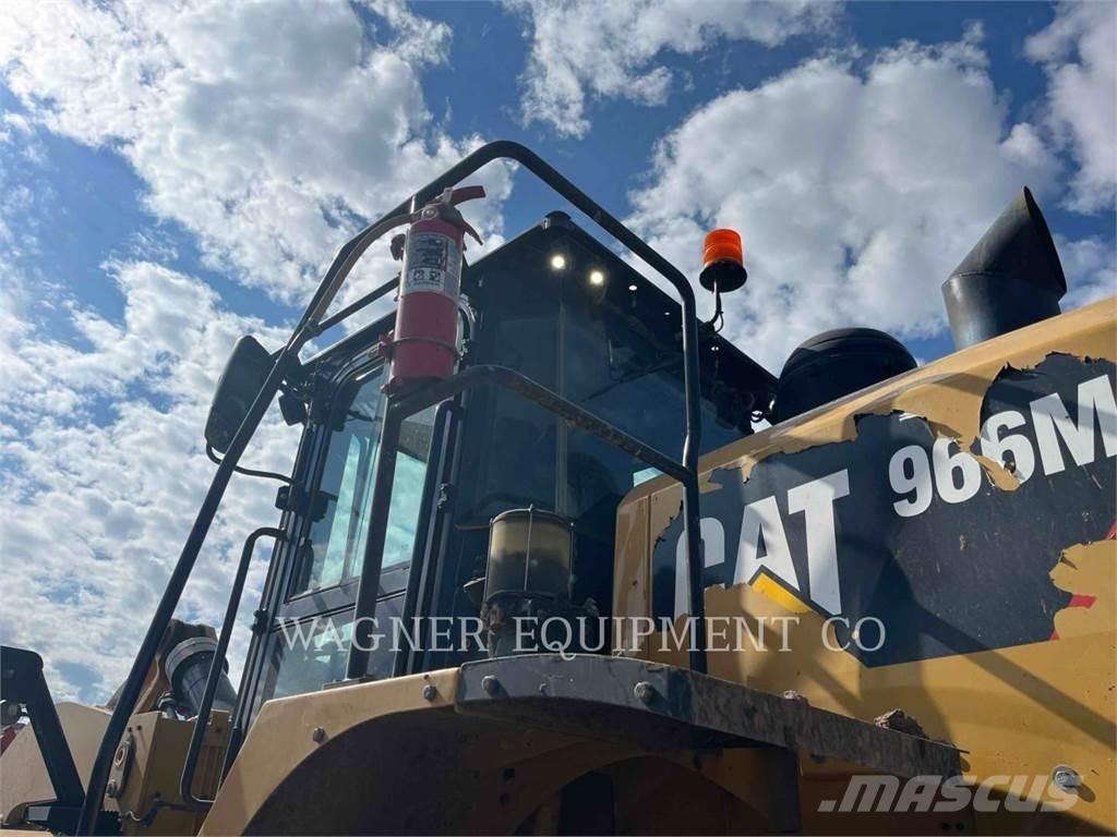 CAT 966M FC Колесни товарачи