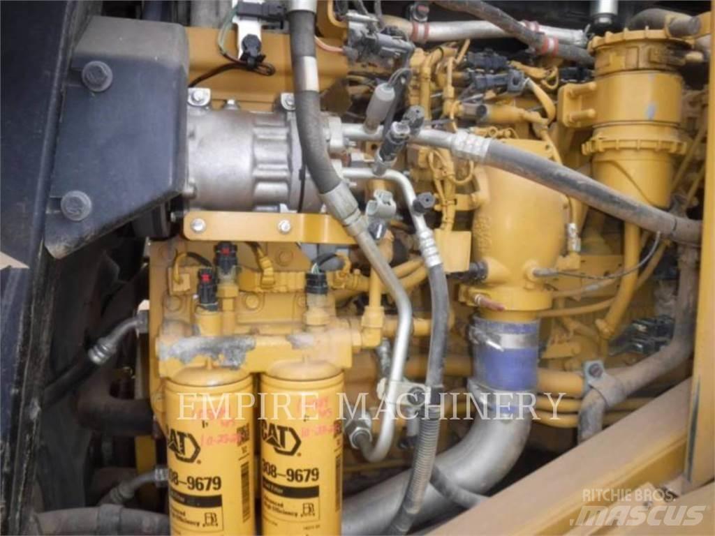 CAT 966M FC Колесни товарачи