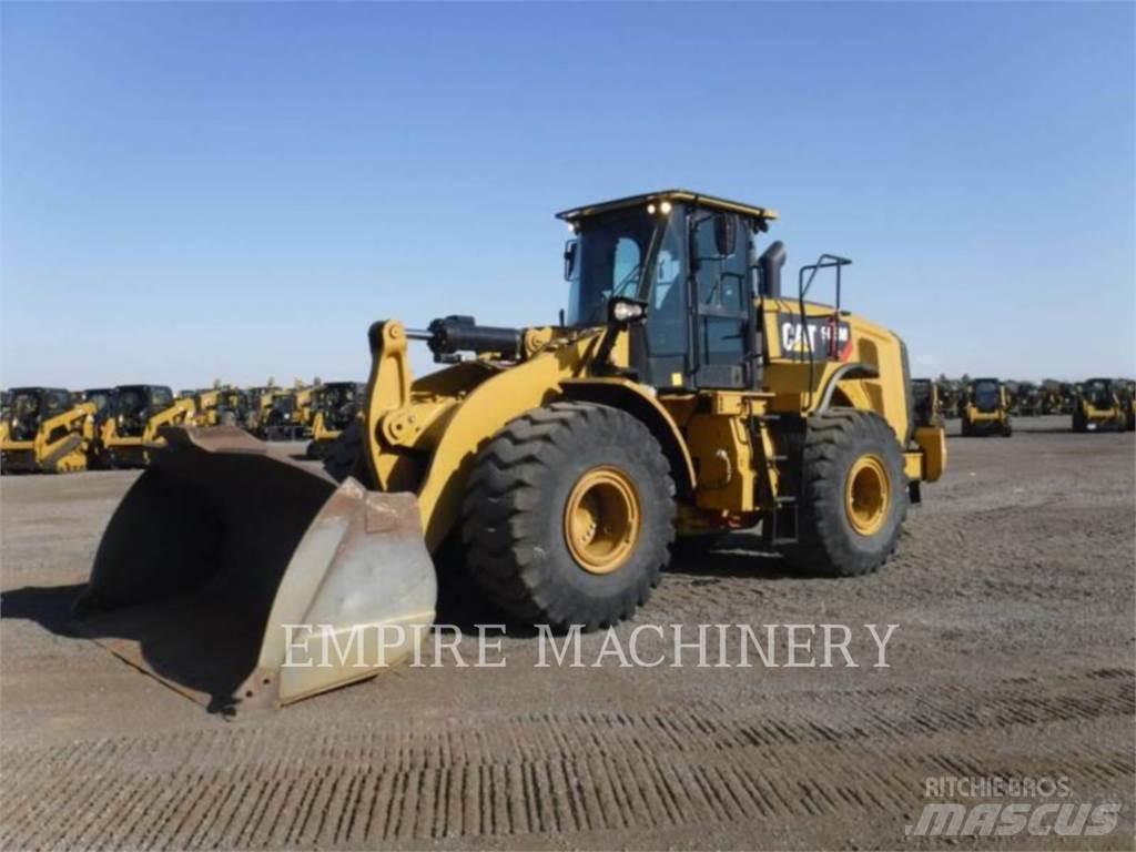 CAT 966M FC Колесни товарачи