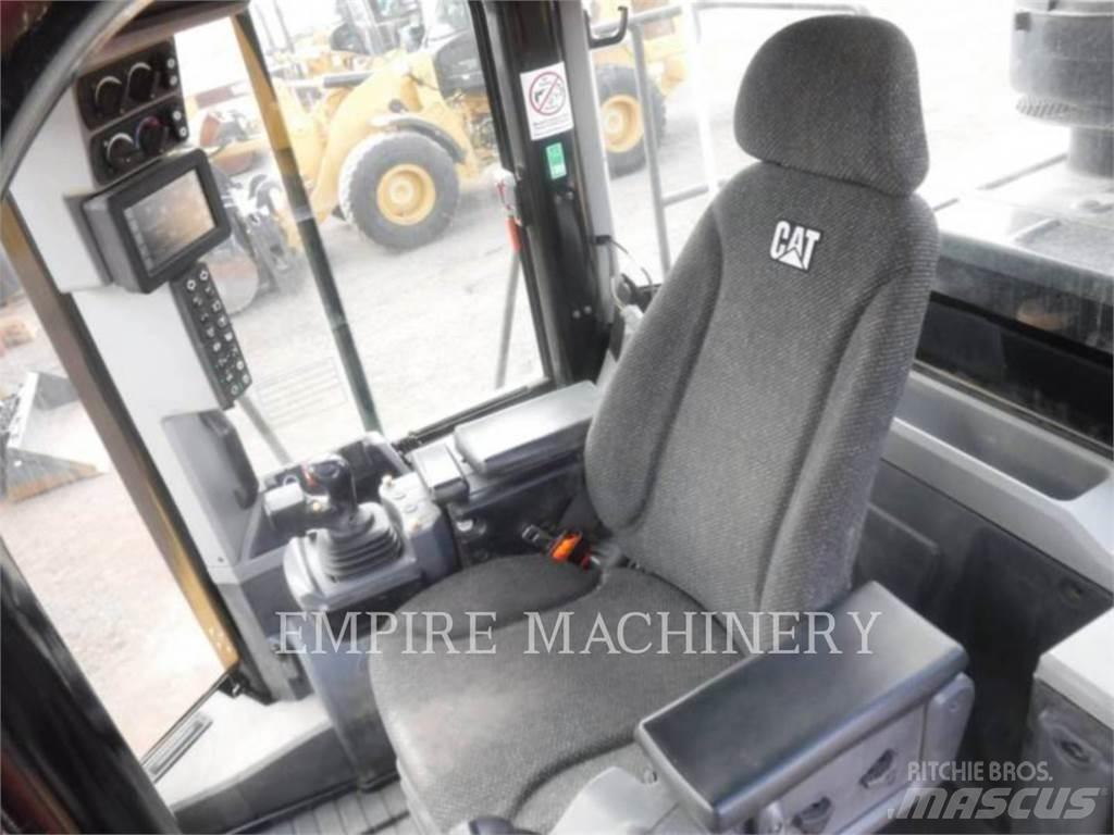 CAT 966M FC Колесни товарачи