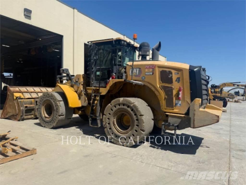 CAT 966M HL Колесни товарачи