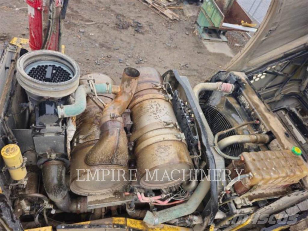 CAT 966M WH Колесни товарачи