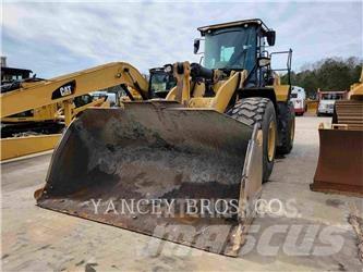 CAT 966M XE Колесни товарачи
