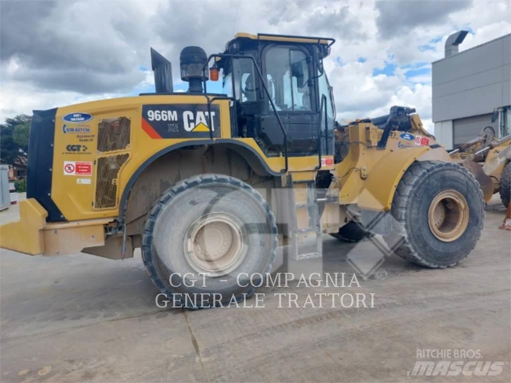 CAT 966M XE Колесни товарачи