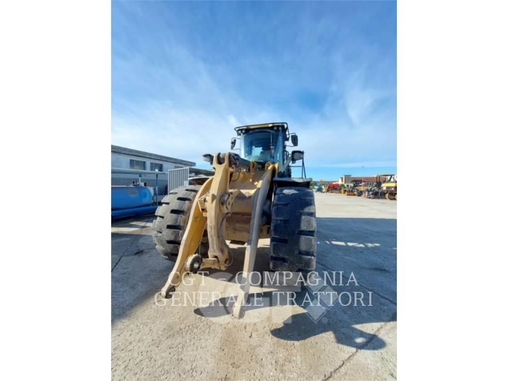 CAT 966M XE Колесни товарачи
