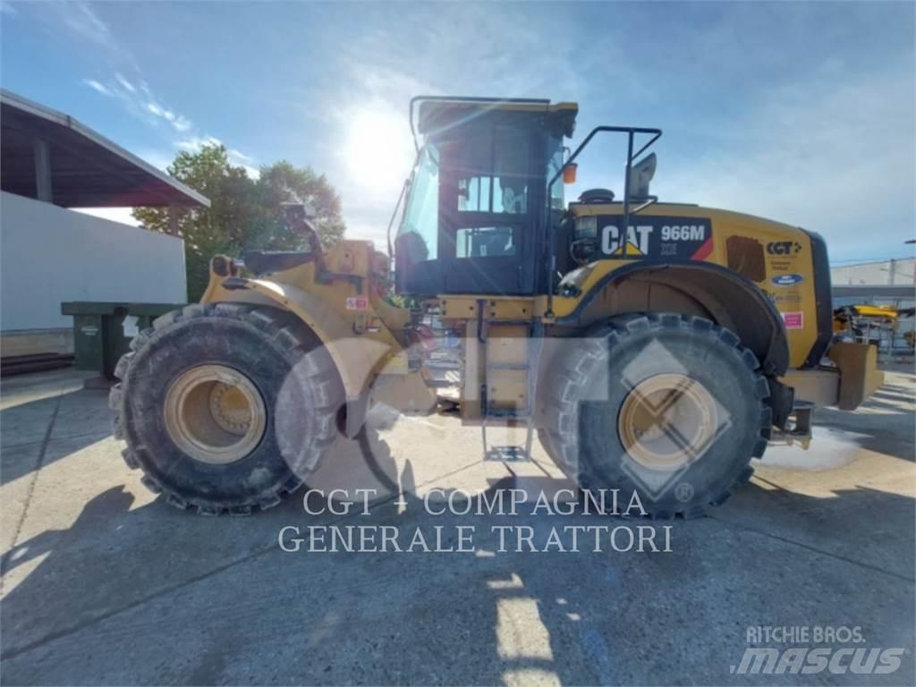 CAT 966M XE Колесни товарачи