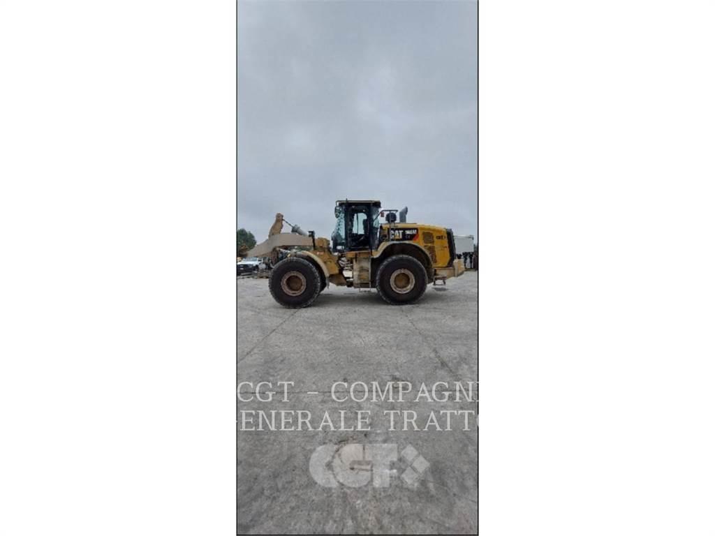 CAT 966M XE Колесни товарачи
