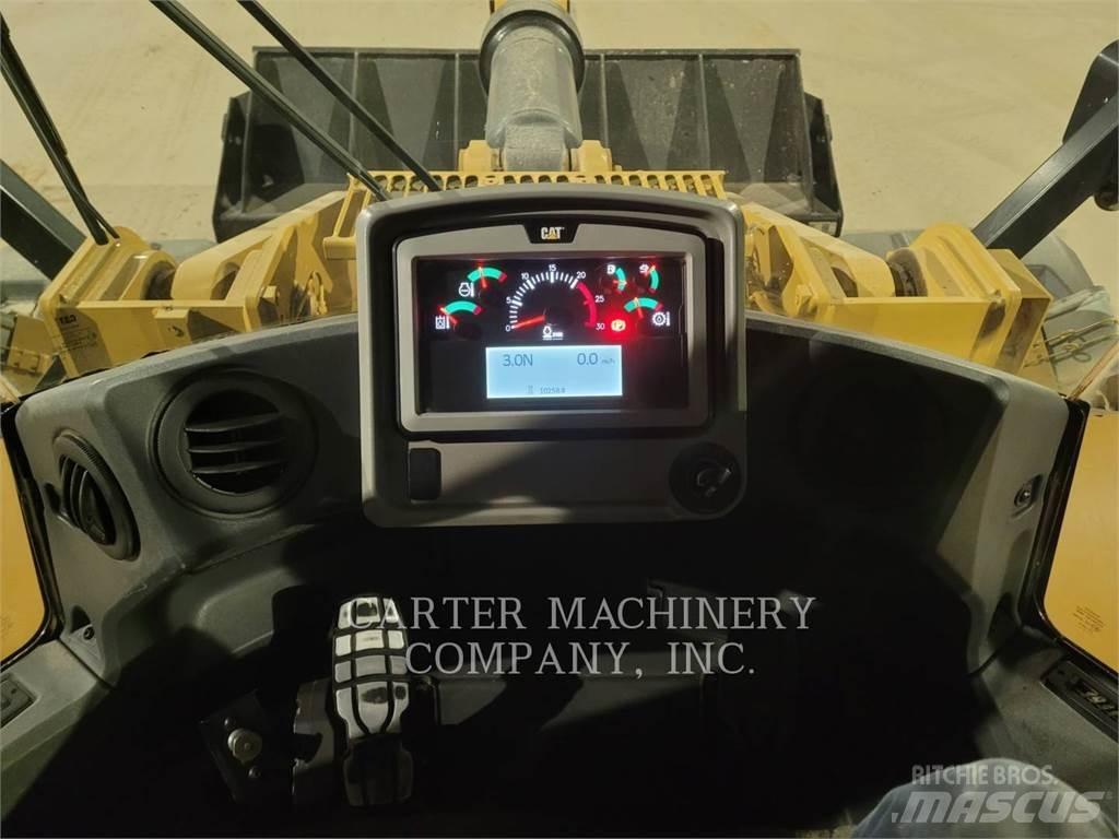 CAT 966M XE Колесни товарачи