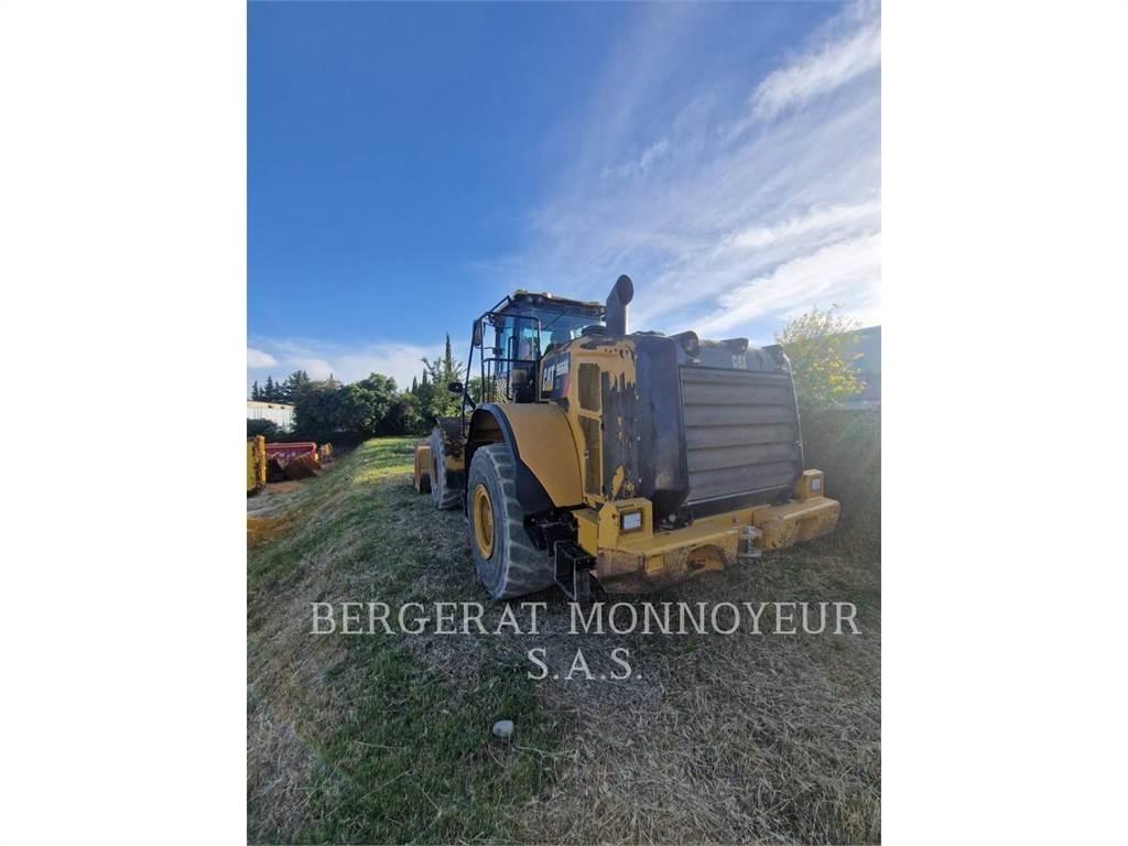 CAT 966M XE Колесни товарачи