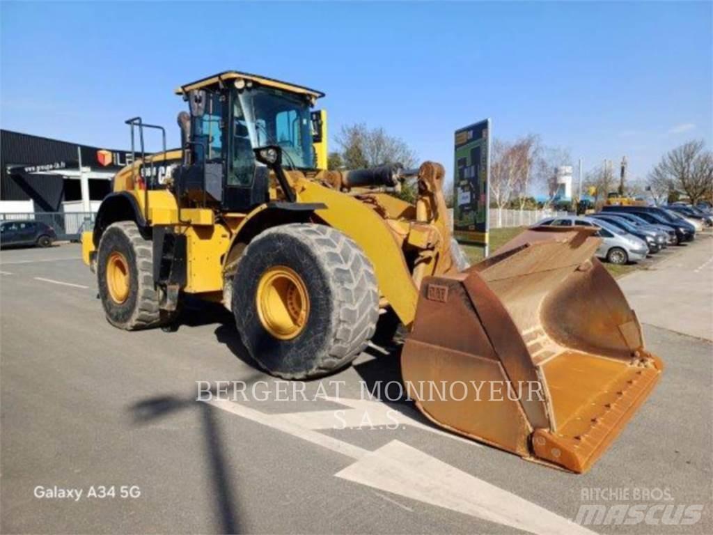 CAT 966M XE Колесни товарачи