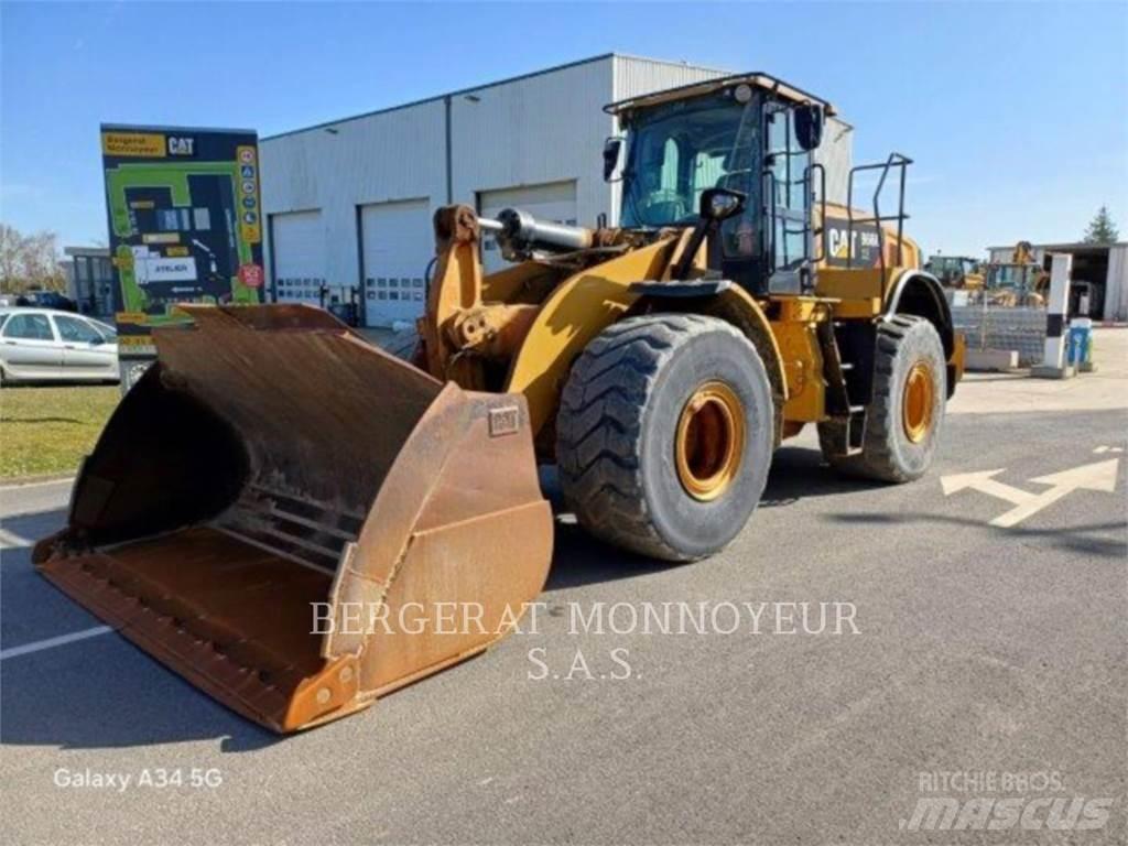 CAT 966M XE Колесни товарачи