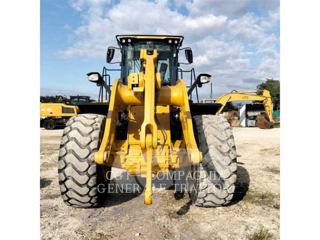 CAT 966M XE Колесни товарачи