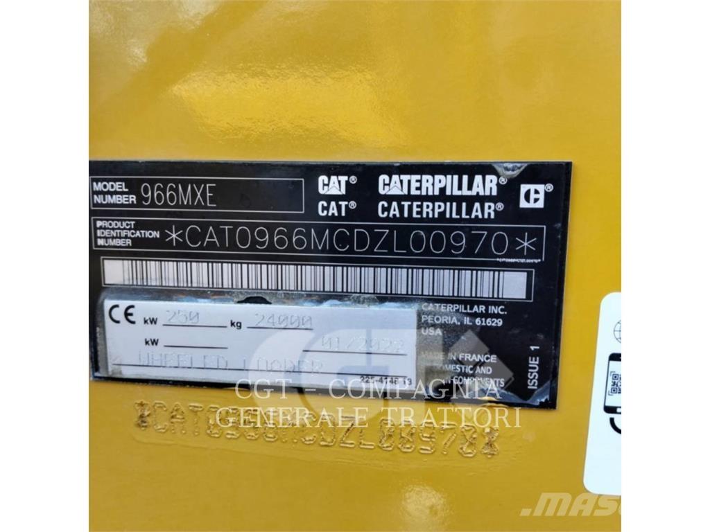 CAT 966M XE Колесни товарачи