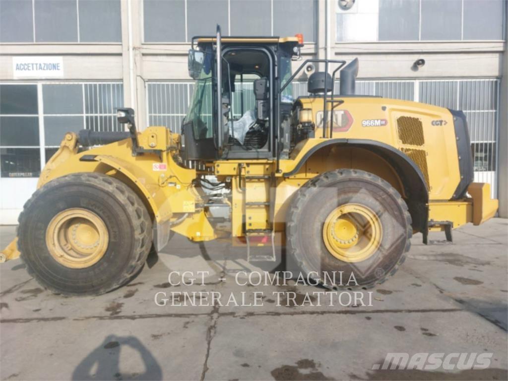 CAT 966M XE Колесни товарачи