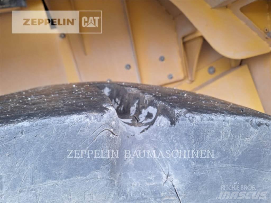 CAT 966MXE Колесни товарачи