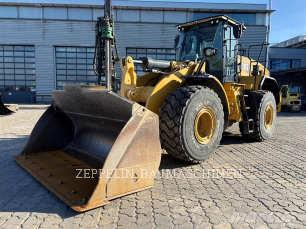 CAT 966XE Колесни товарачи