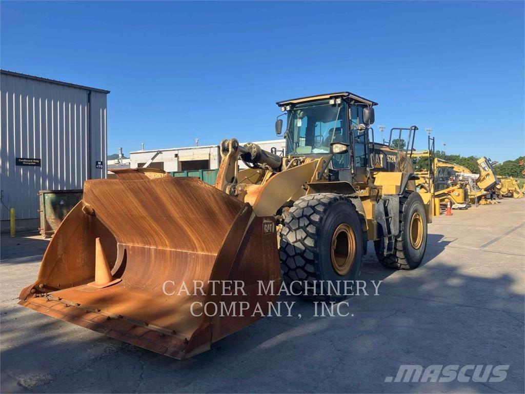CAT 972 K Колесни товарачи