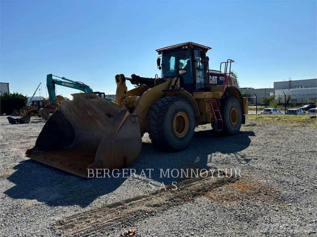 CAT 972K Колесни товарачи