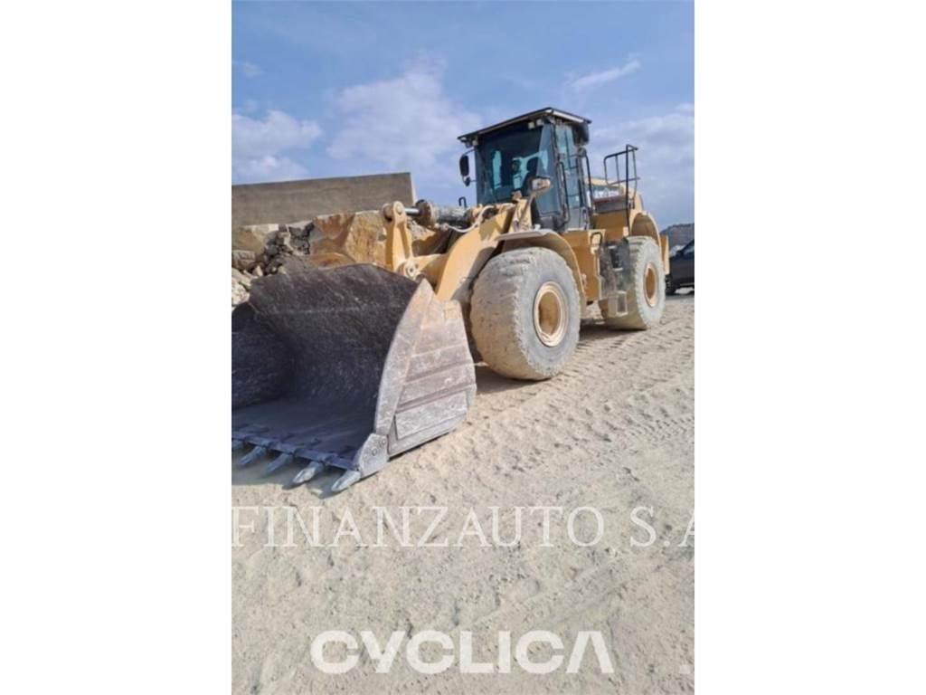 CAT 972K Колесни товарачи