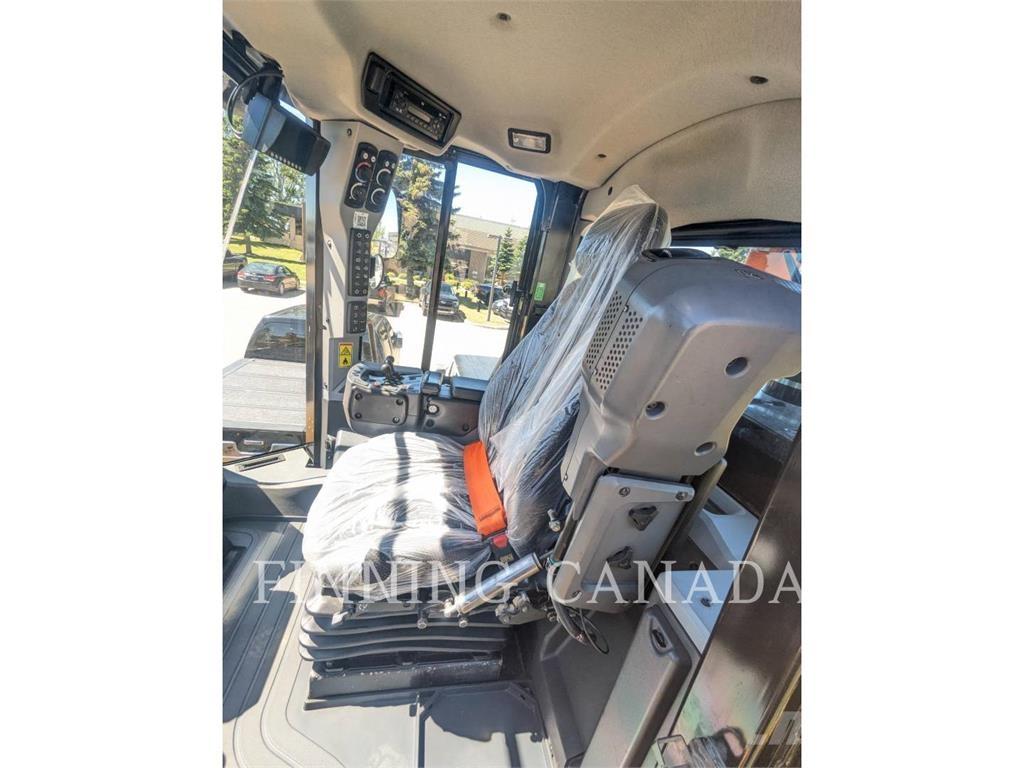 CAT 972K Колесни товарачи