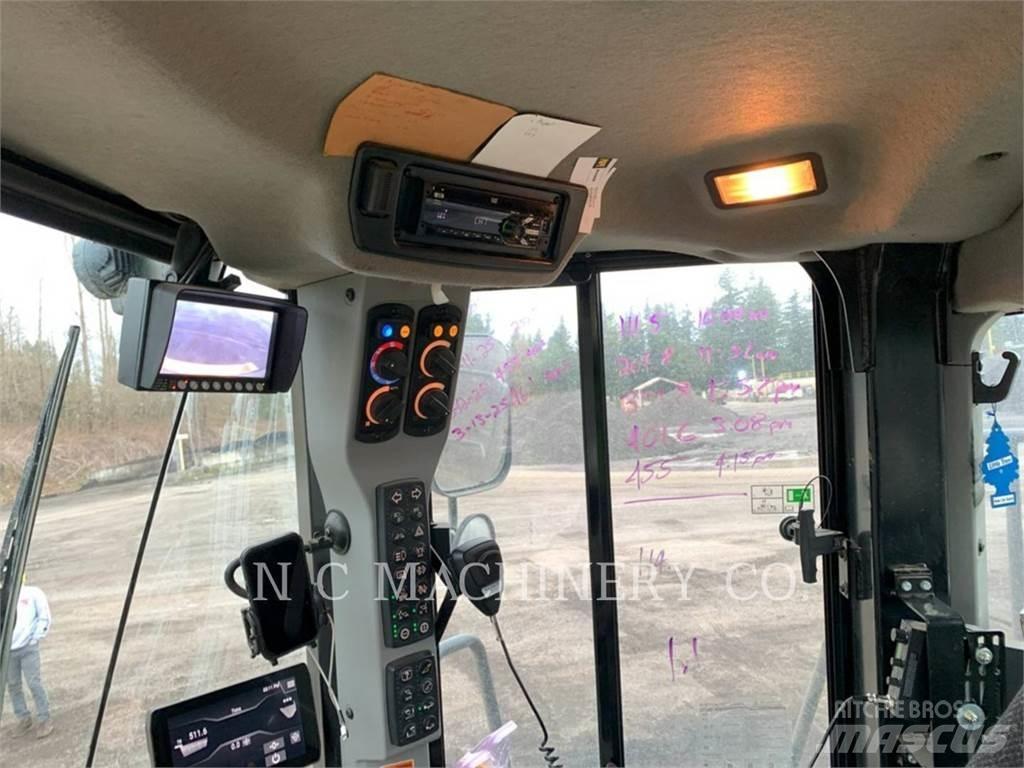 CAT 972K Колесни товарачи