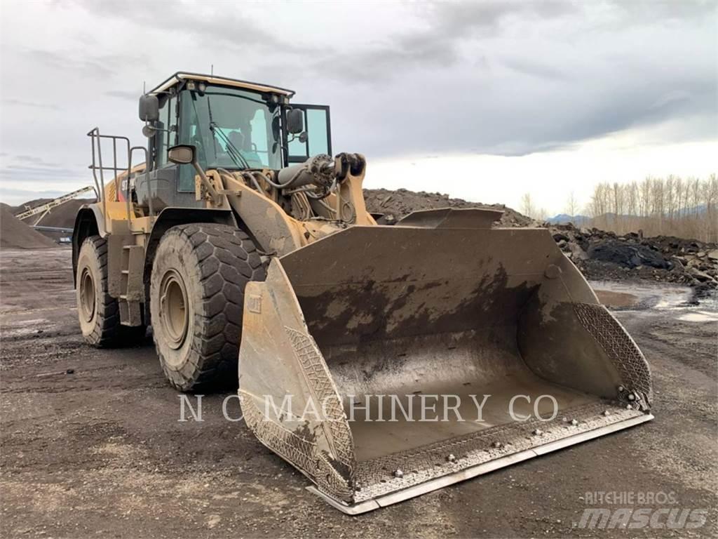 CAT 972K Колесни товарачи
