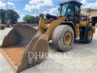 CAT 972M Колесни товарачи
