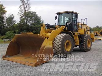 CAT 972M Колесни товарачи