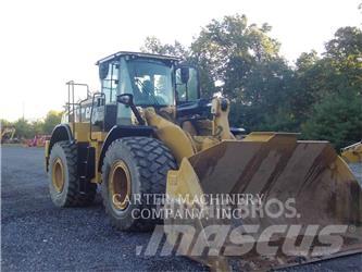CAT 972M Колесни товарачи