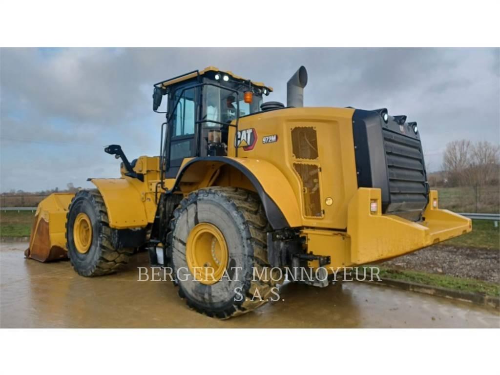 CAT 972M Колесни товарачи