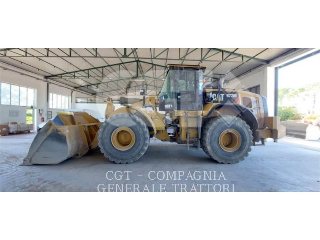 CAT 972M Колесни товарачи