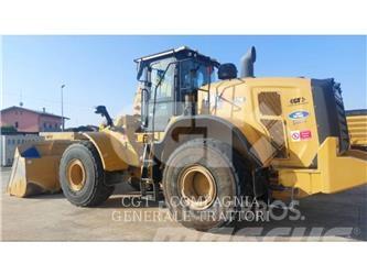 CAT 972M Колесни товарачи
