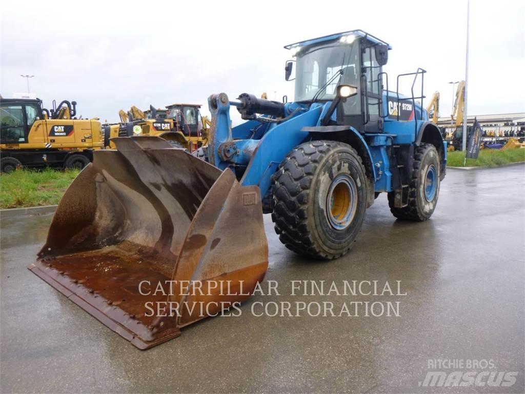 CAT 972M Колесни товарачи