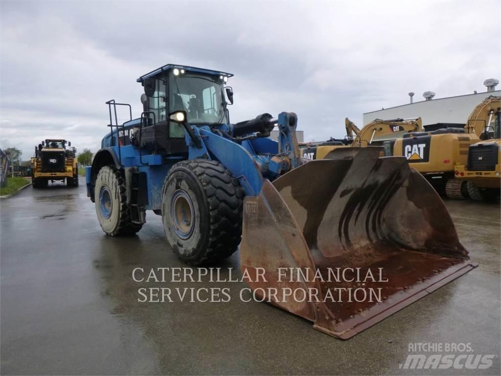 CAT 972M Колесни товарачи
