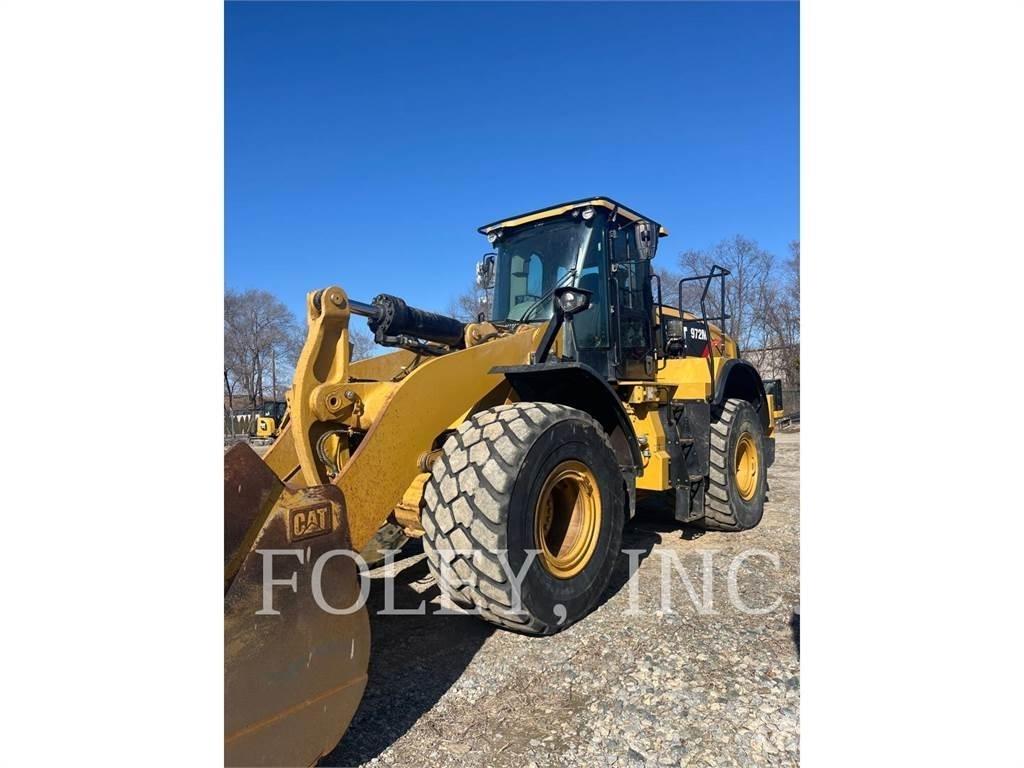 CAT 972M Колесни товарачи