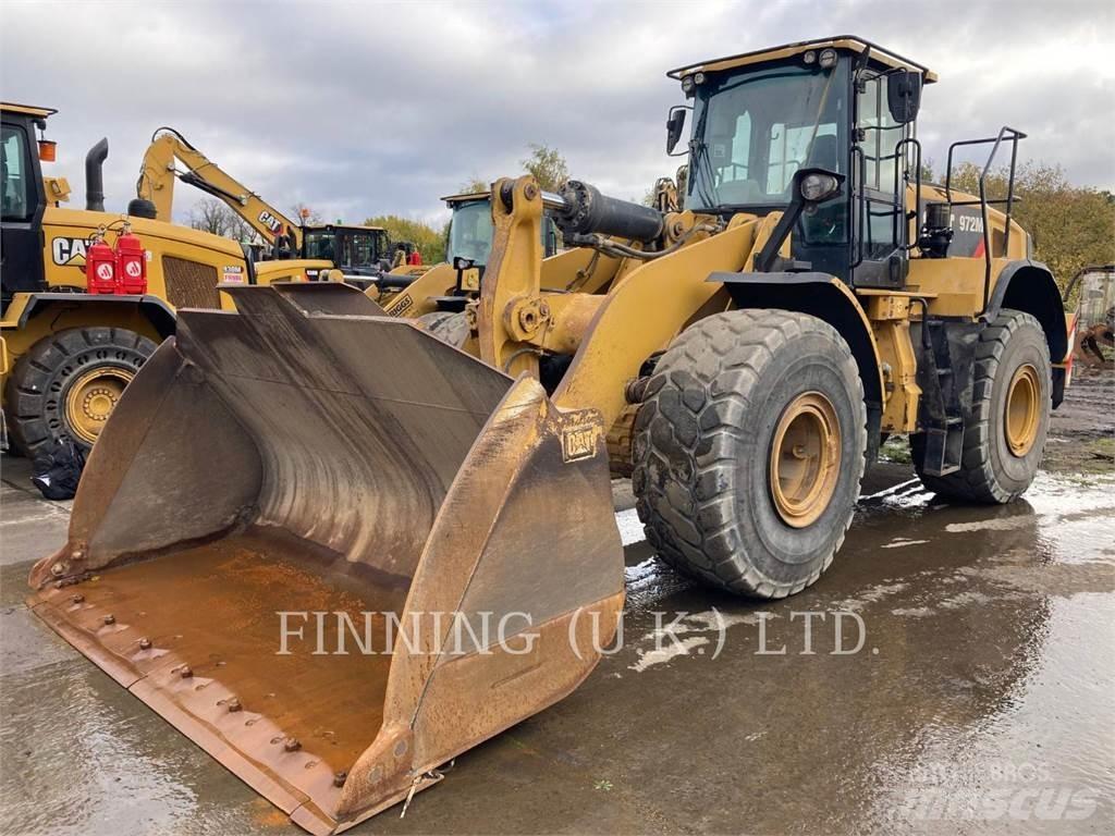 CAT 972M Колесни товарачи