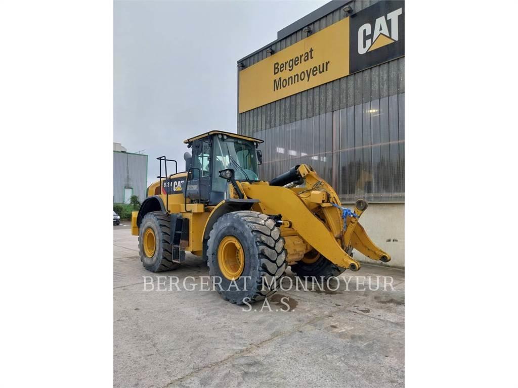 CAT 972M XE Колесни товарачи