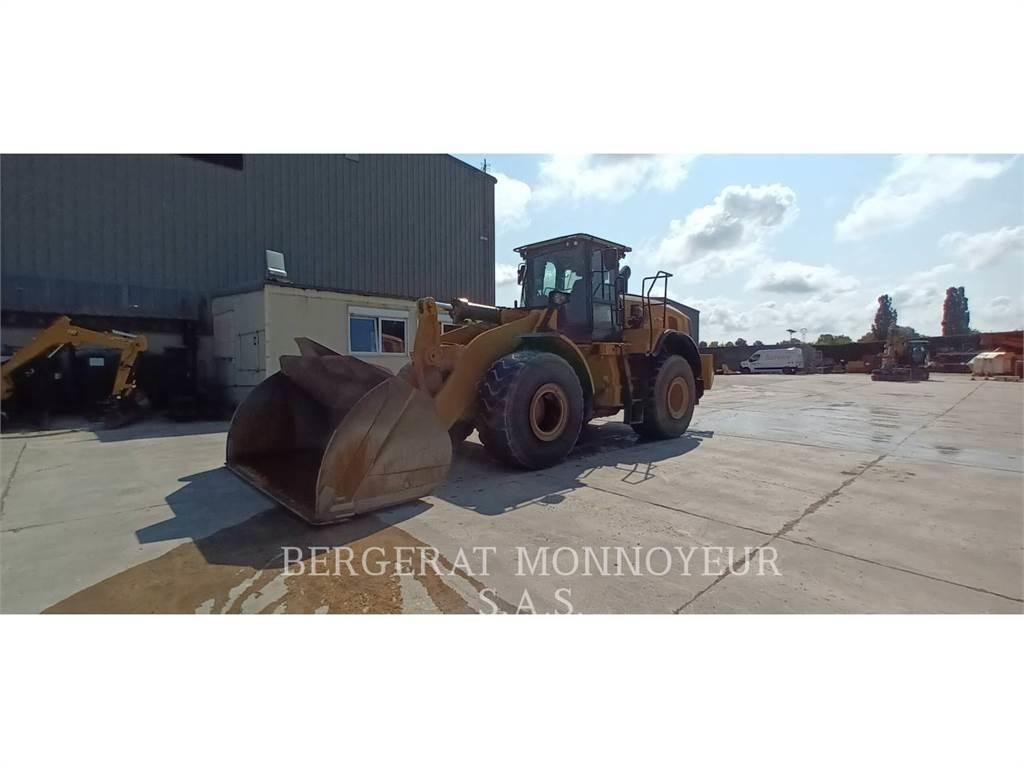 CAT 972M XE Колесни товарачи