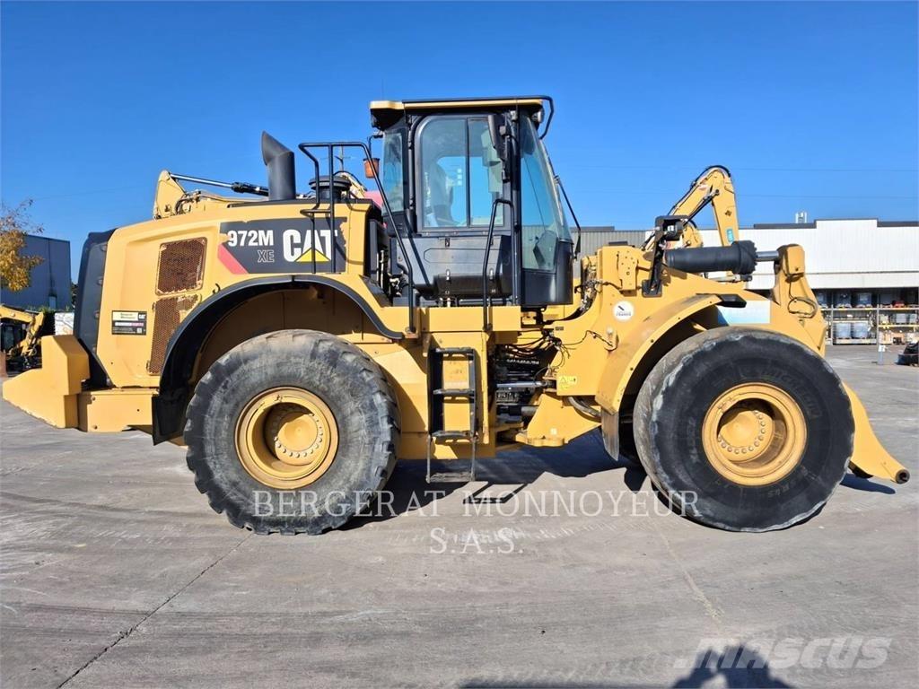 CAT 972M XE Колесни товарачи