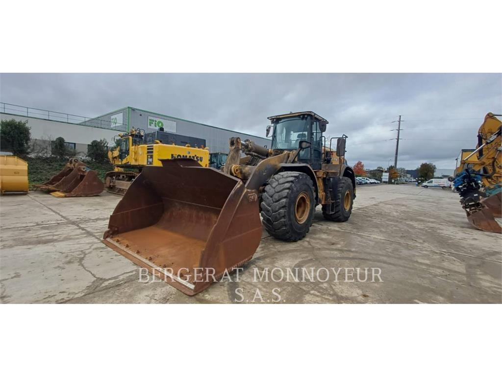 CAT 972M XE Колесни товарачи